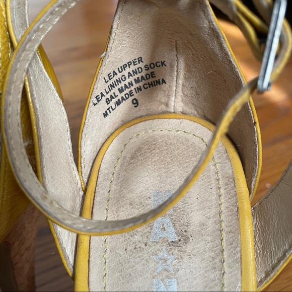 Tan and yellow strappy heels - Picture 5 of 6